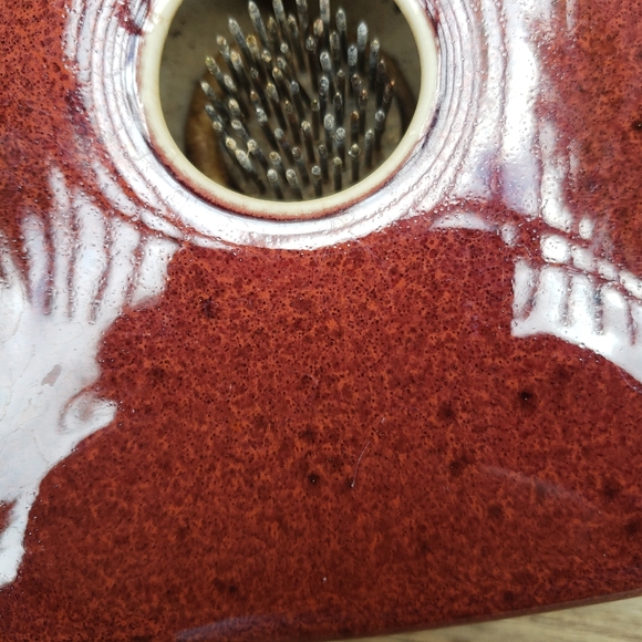 Coyote Roadhouse Ikebana Square Floral Pin Frog Vase - Red - Picture 7 of 12